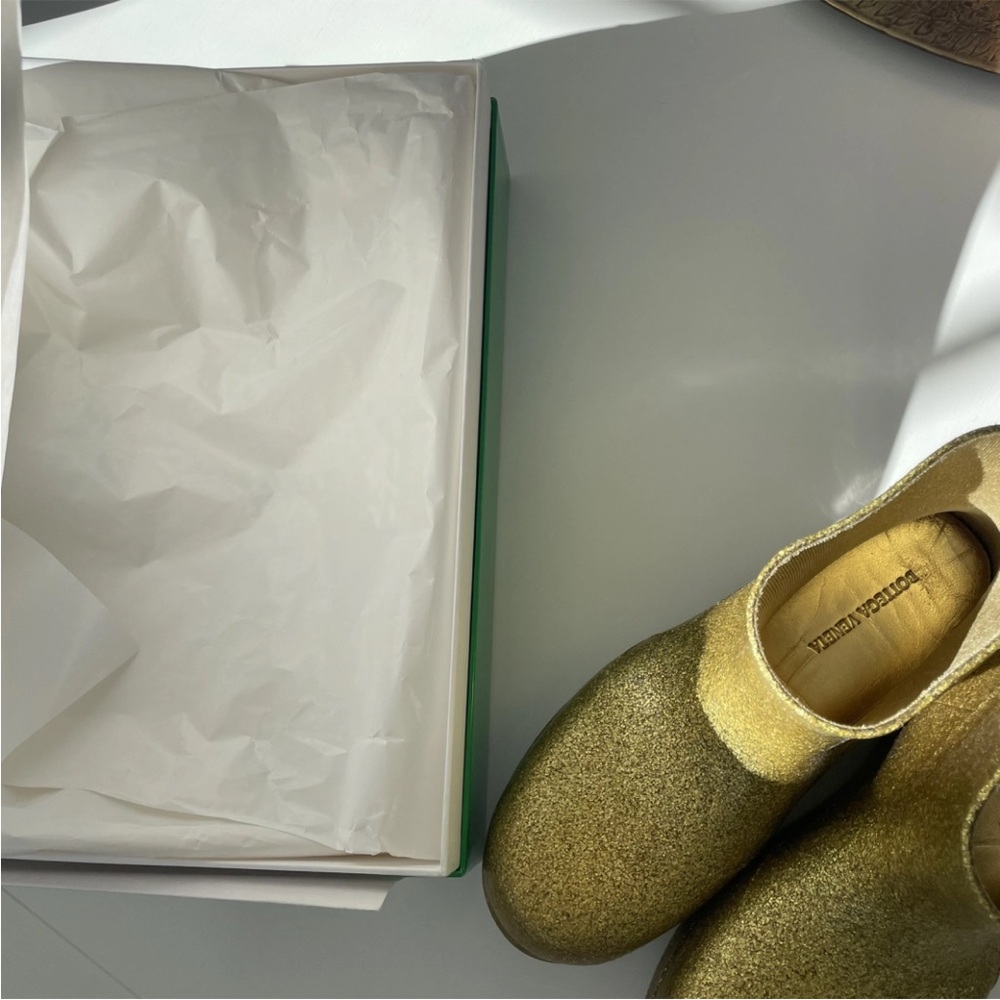 Bottega veneta gold sparkle puddle boots - Picture 4 of 5